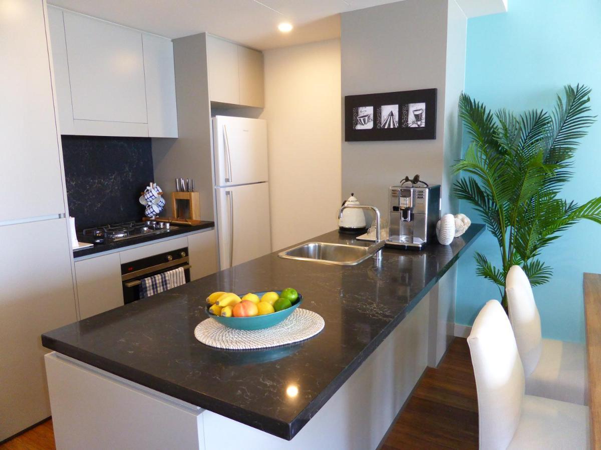 Arena Luxury Beachfront Apartment Newcastle Kültér fotó