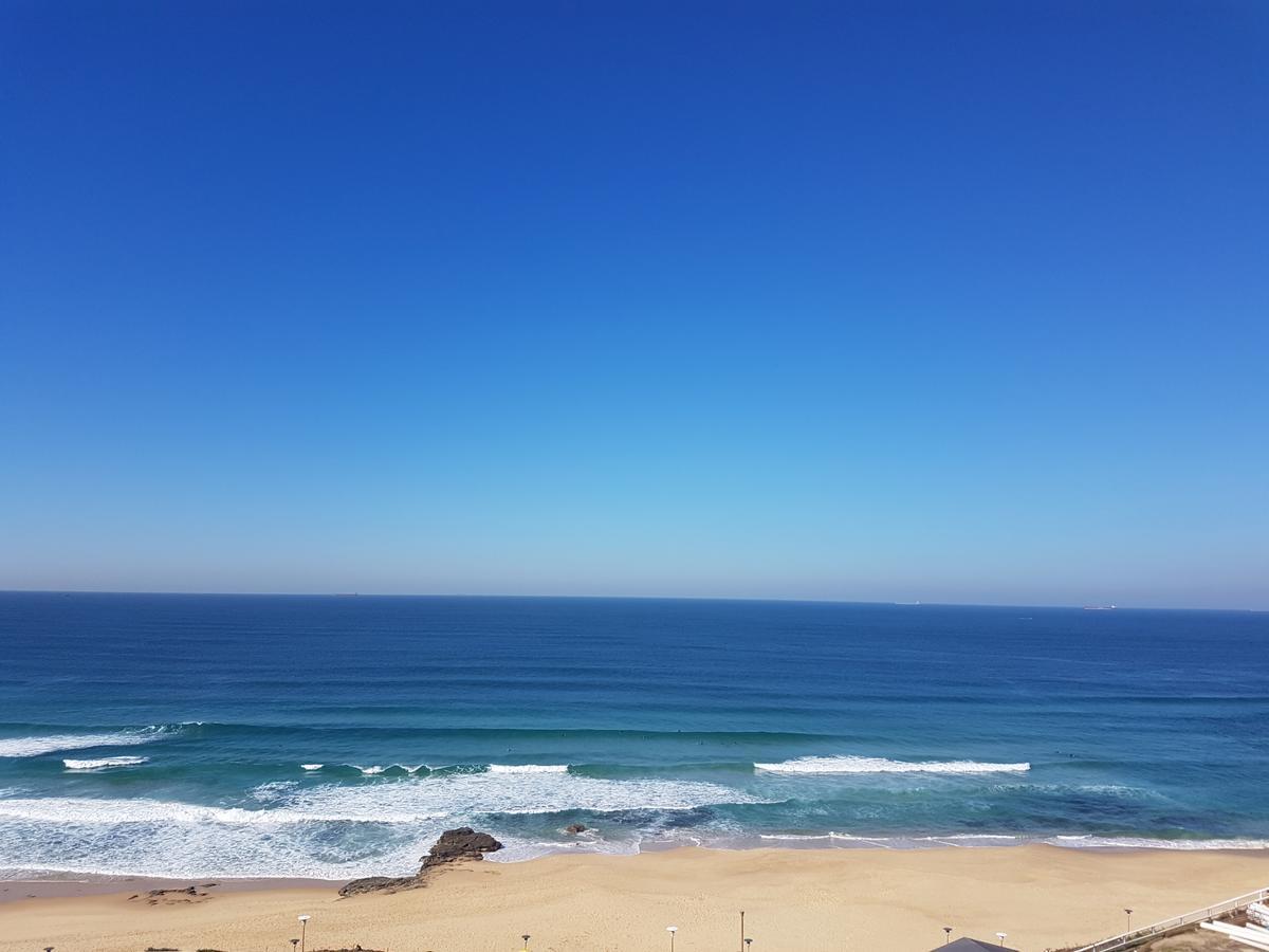Arena Luxury Beachfront Apartment Newcastle Kültér fotó