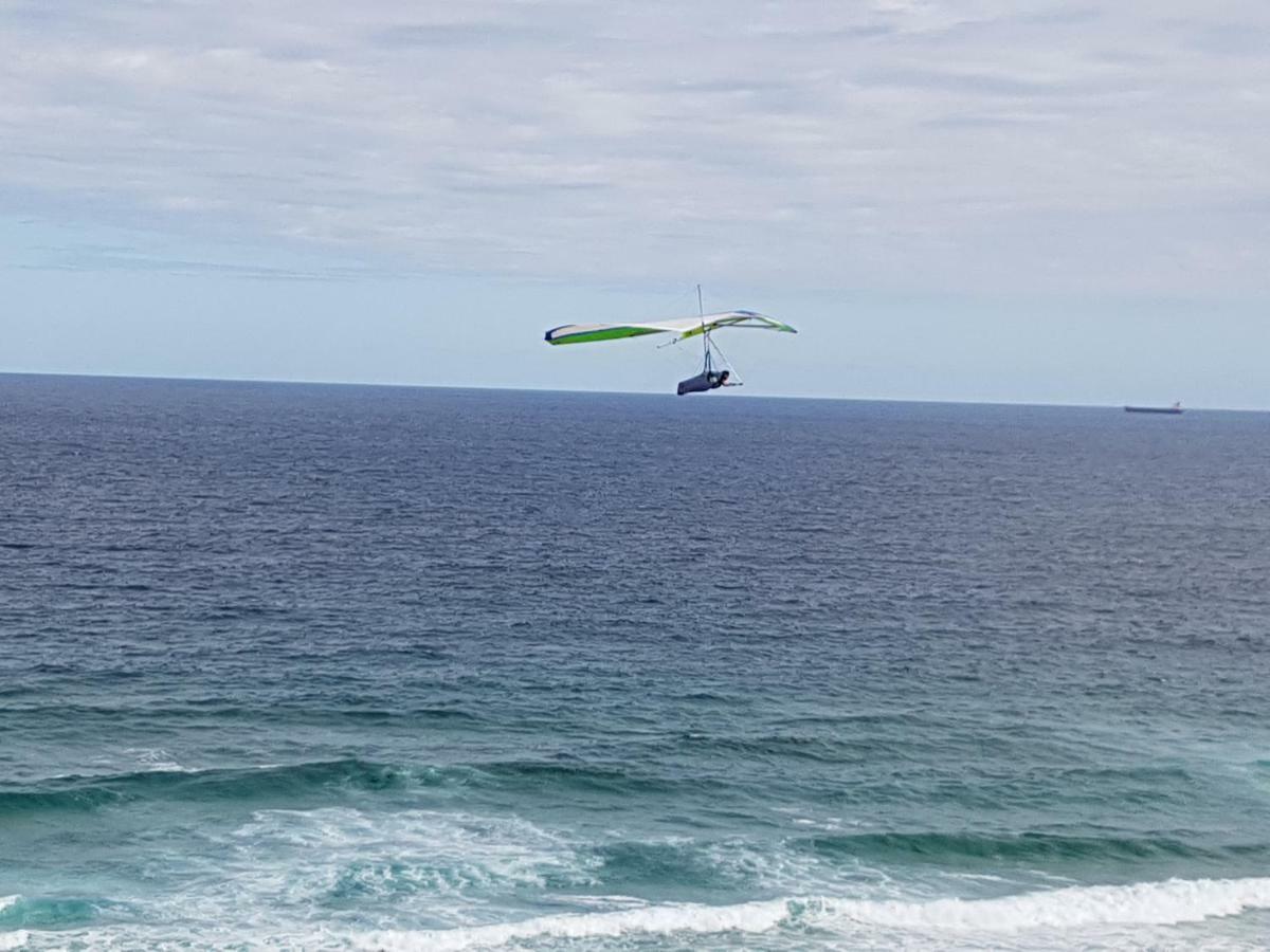Arena Luxury Beachfront Apartment Newcastle Kültér fotó